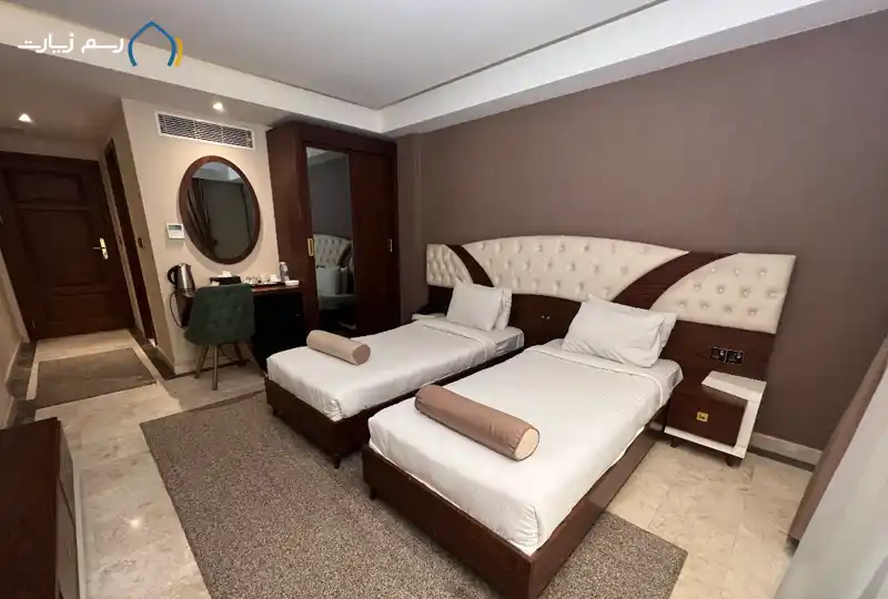  Granada-Hotel